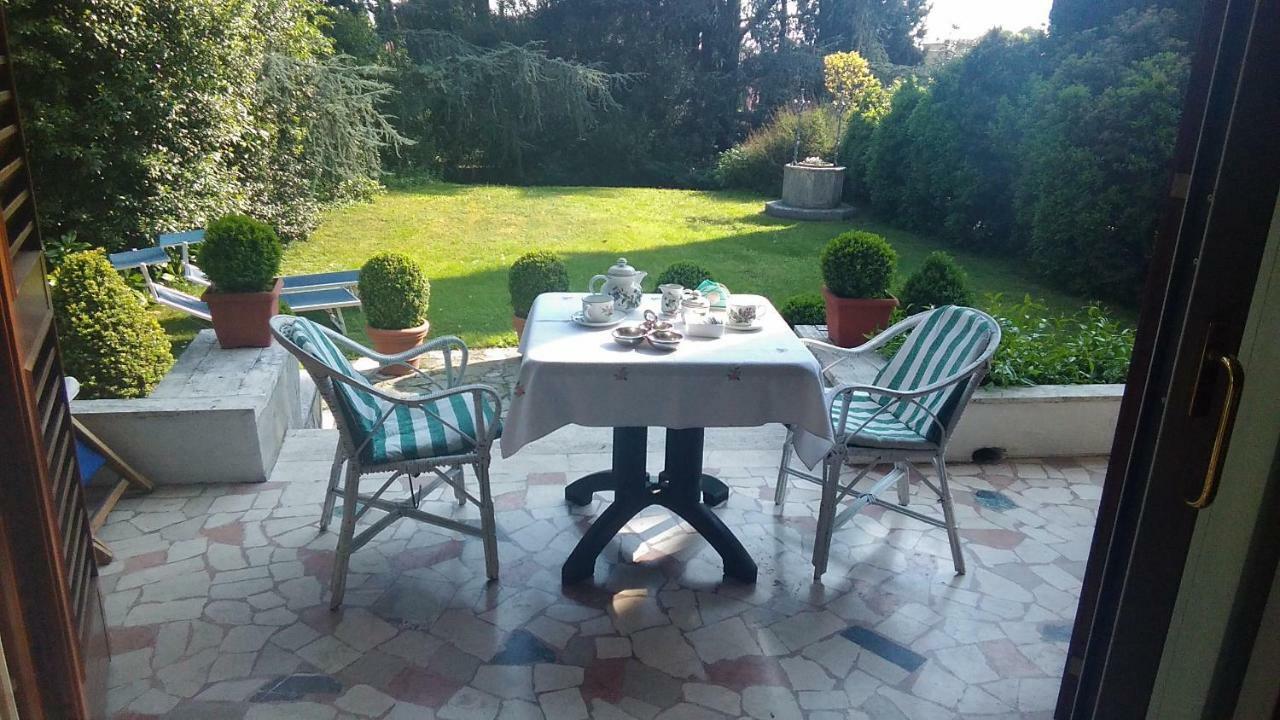 B&B La Villa Mediterranea Passirano Eksteriør bilde