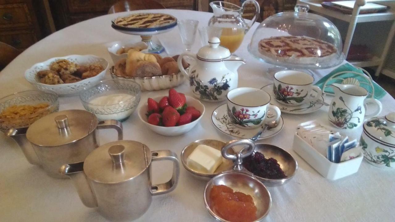 B&B La Villa Mediterranea Passirano Eksteriør bilde